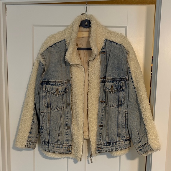 Blank NYC Cream Sherpa Jacket - Picture 3 of 6